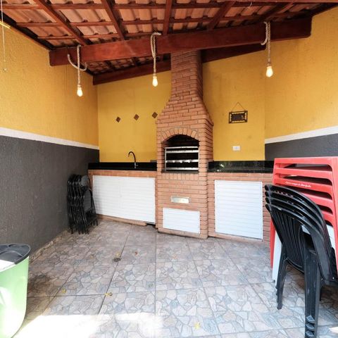 Casa à venda com 160m², 3 quartos e 3 vagasÁrea de Serviço