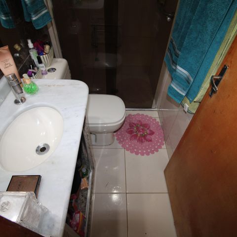 Apartamento à venda com 58m², 2 quartos e 1 vagaBanheiro