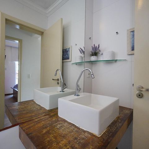 Apartamento para alugar com 116m², 2 quartos e 1 vagaBanheiro 