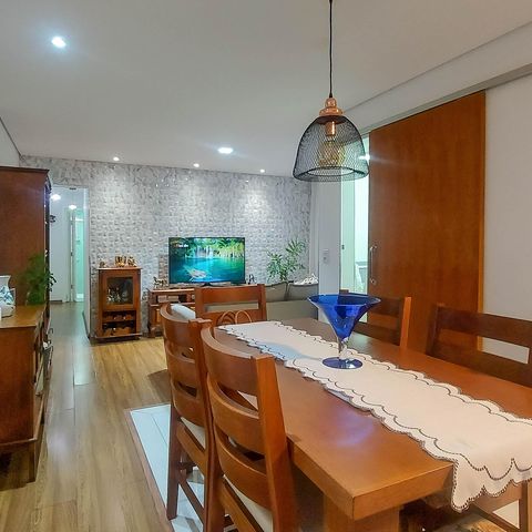 Apartamento à venda com 84m², 2 quartos e 1 vagaSala
