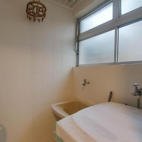 Apartamento à venda com 84m², 2 quartos e 1 vagaÁrea de Serviço