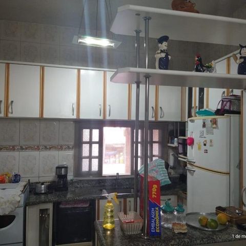 Casa à venda com 180m², 4 quartos e 2 vagasFoto 04