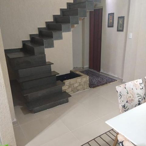 Casa à venda com 180m², 4 quartos e 2 vagasFoto 03