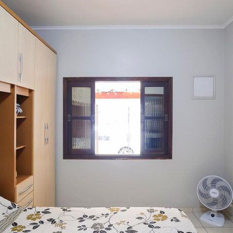 Casa à venda com 129m², 2 quartos e 2 vagasQuarto 1