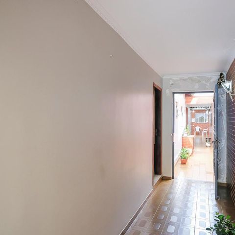 Casa à venda com 129m², 2 quartos e 2 vagasGaragem