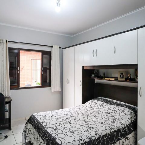 Casa à venda com 129m², 2 quartos e 2 vagasQuarto 2