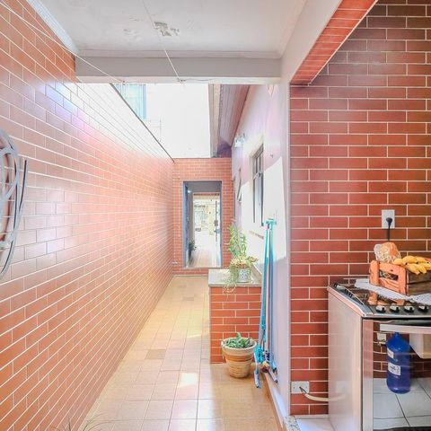 Casa à venda com 129m², 2 quartos e 2 vagasQuintal