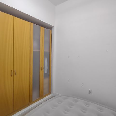 Casa à venda com 299m², 3 quartos e 4 vagas Casa à venda com 299m², 3 quartos e 4 vagasQuarto 1