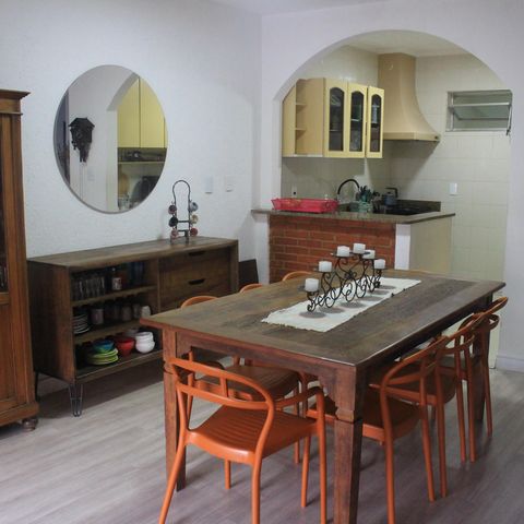 Casa à venda com 299m², 3 quartos e 4 vagasSala