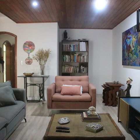 Casa à venda com 299m², 3 quartos e 4 vagasSala