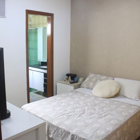 Casa à venda com 299m², 3 quartos e 4 vagasSuíte