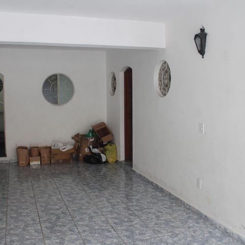 Casa à venda com 299m², 3 quartos e 4 vagasGaragem