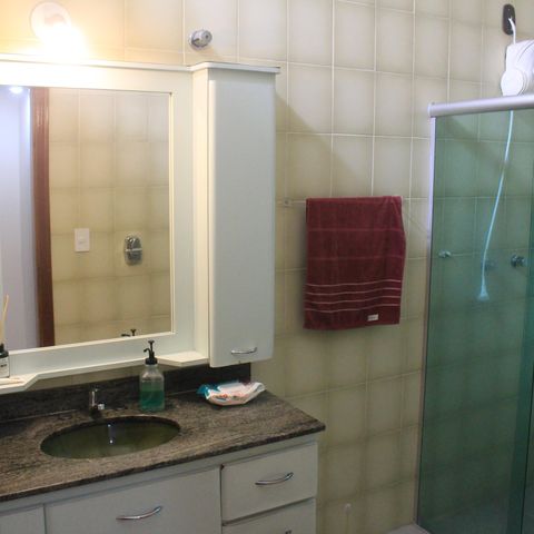 Casa à venda com 299m², 3 quartos e 4 vagasBanheiro 2