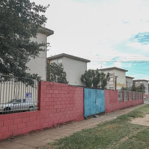 Apartamento à venda com 42m², 1 quarto e 1 vagaFachada