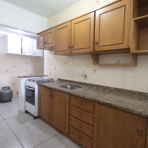Apartamento à venda com 67m², 2 quartos e 1 vagaCozinha