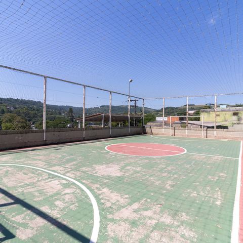 Casa de condomínio à venda com 90m², 3 quartos e sem vaga Casa de condomínio à venda com 90m², 3 quartos e sem vagaQuadra Esportiva