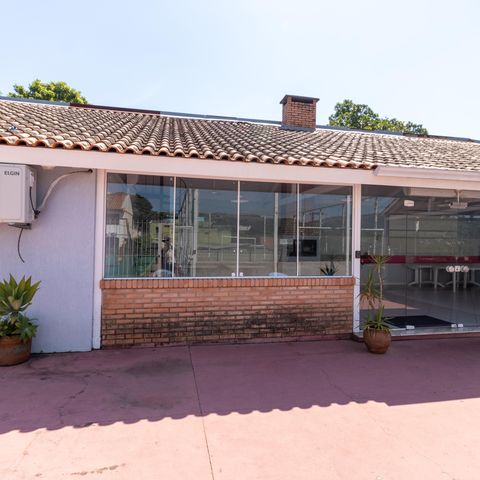 Casa de condomínio à venda com 90m², 3 quartos e sem vaga Casa de condomínio à venda com 90m², 3 quartos e sem vagaÁrea comum - Salão de festas
