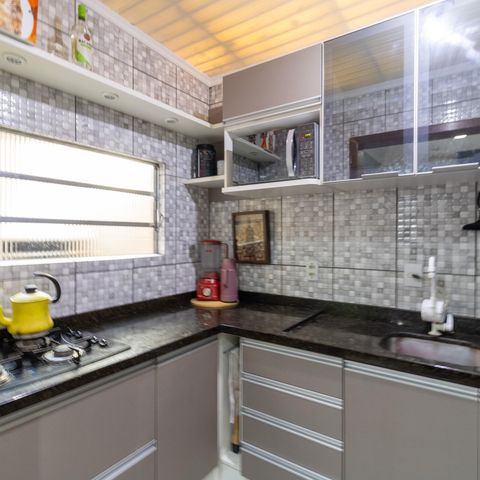 Casa de condomínio à venda com 90m², 3 quartos e sem vaga Casa de condomínio à venda com 90m², 3 quartos e sem vagaCozinha