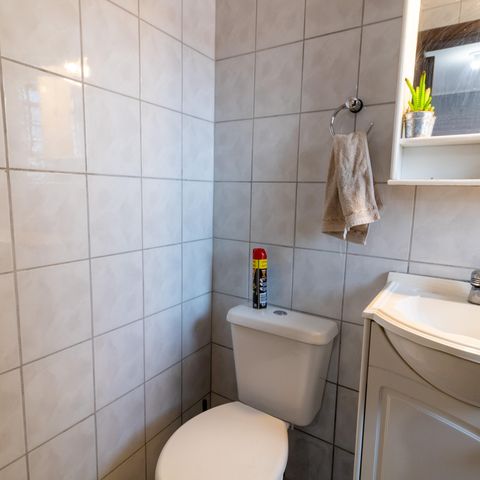 Casa de condomínio à venda com 90m², 3 quartos e sem vaga Casa de condomínio à venda com 90m², 3 quartos e sem vagaBanheiro da Suíte