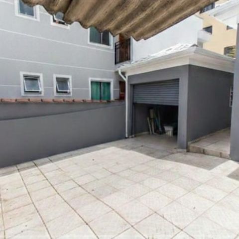 Casa à venda com 232m², 3 quartos e 4 vagasÁrea externa
