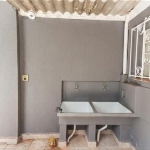 Casa à venda com 232m², 3 quartos e 4 vagasÁrea de serviço