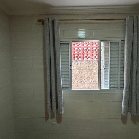 Casa para alugar com 100m², 2 quartos e 2 vagasQuarto 2