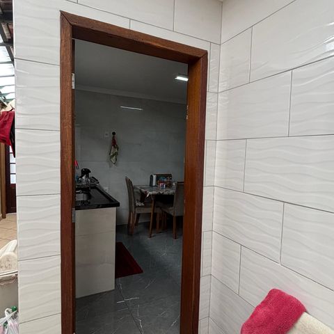 Casa para alugar com 100m², 2 quartos e 2 vagasQuintal