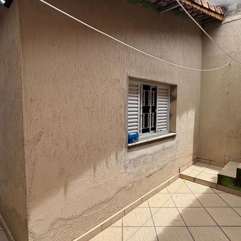 Casa para alugar com 100m², 2 quartos e 2 vagasQuintal
