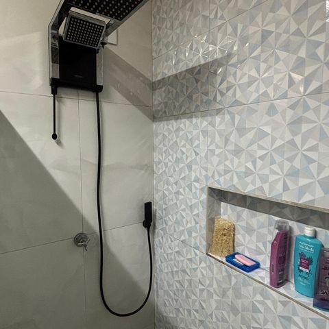 Casa para alugar com 100m², 2 quartos e 2 vagasBanheiro