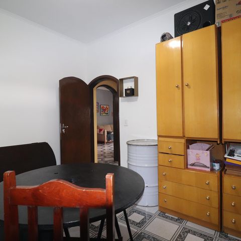 Casa para alugar com 478m², 5 quartos e 5 vagasQuarto 2 suíte