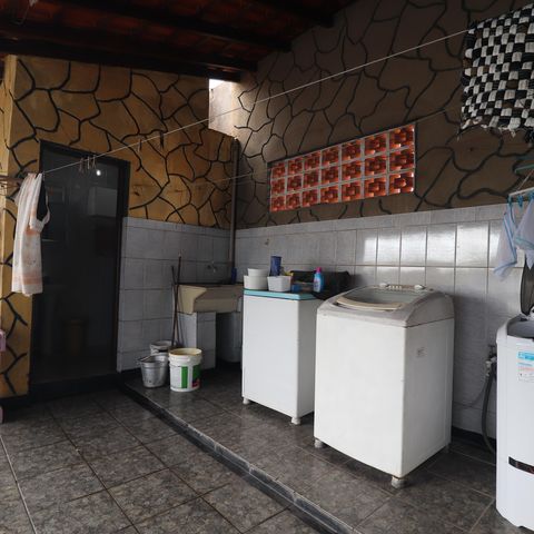 Casa para alugar com 478m², 5 quartos e 5 vagasÁrea de Serviço