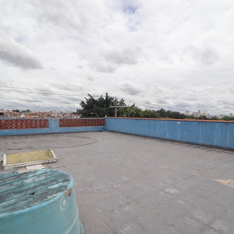 Casa para alugar com 478m², 5 quartos e 5 vagasLaje