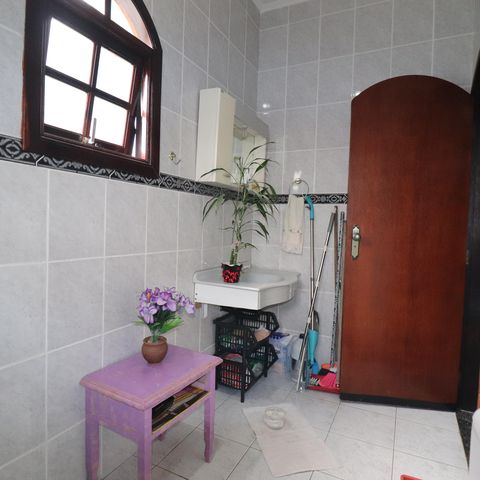 Casa para alugar com 478m², 5 quartos e 5 vagasBanheiro Quarto 2 suíte