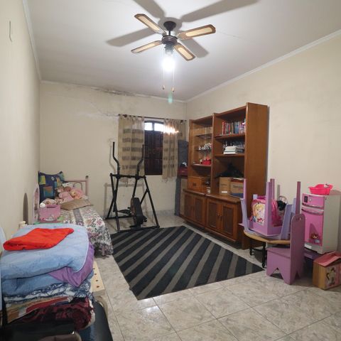 Casa para alugar com 478m², 5 quartos e 5 vagasQuarto 3