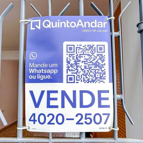 Casa à venda com 170m², 3 quartos e 3 vagasPlaquinha