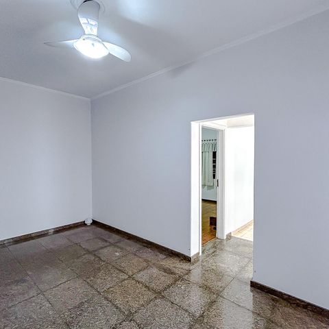 Casa à venda com 170m², 3 quartos e 3 vagasSala