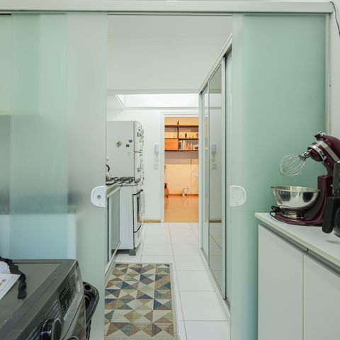 Apartamento à venda com 64m², 1 quarto e 1 vagaÁrea de Serviço