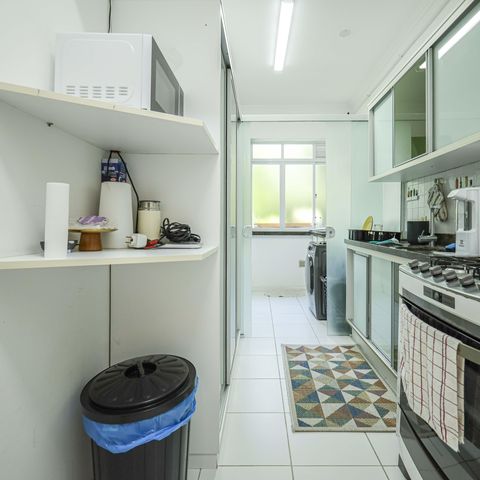 Apartamento à venda com 64m², 1 quarto e 1 vagaCozinha