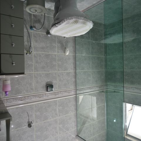 Casa à venda com 133m², 3 quartos e 2 vagasBanheiro da Suíte 2