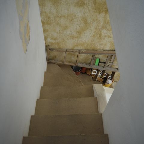 Casa à venda com 133m², 3 quartos e 2 vagasEscada