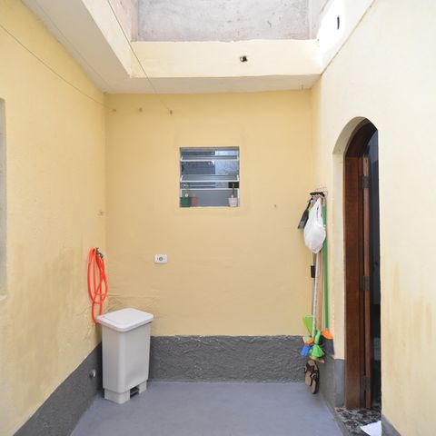 Casa à venda com 133m², 3 quartos e 2 vagasQuintal