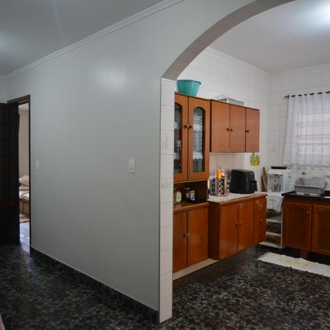 Casa à venda com 133m², 3 quartos e 2 vagasCozinha