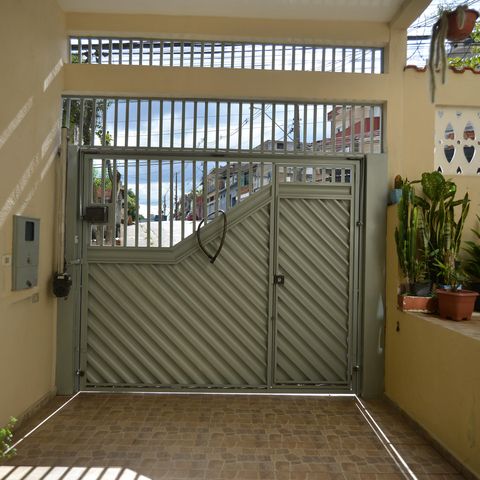Casa à venda com 133m², 3 quartos e 2 vagasGaragem