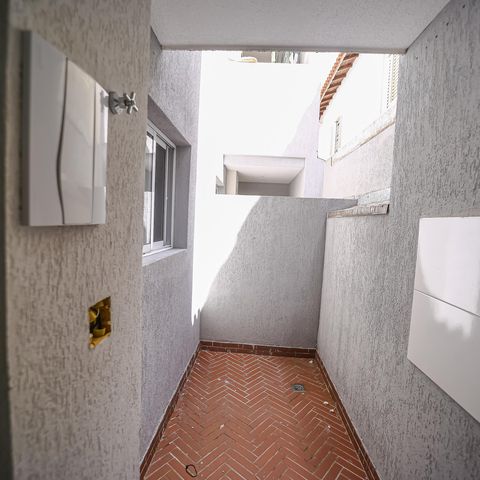 Apartamento à venda com 39m², 2 quartos e sem vagaÁrea de Serviço