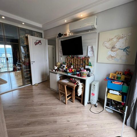 Apartamento à venda com 157m², 3 quartos e 3 vagas