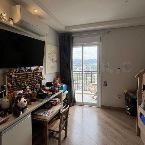 Apartamento à venda com 157m², 3 quartos e 3 vagas