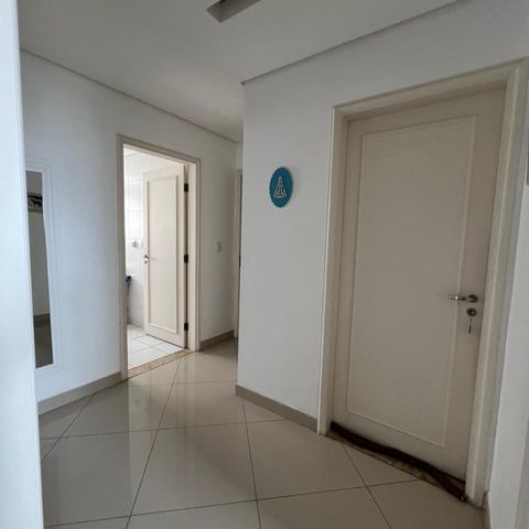 Apartamento à venda com 157m², 3 quartos e 3 vagas