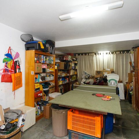 Casa à venda com 250m², 5 quartos e 2 vagasGaragem