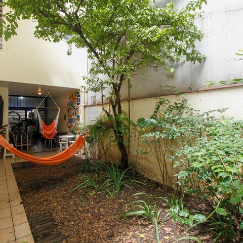 Casa à venda com 250m², 5 quartos e 2 vagasQuintal