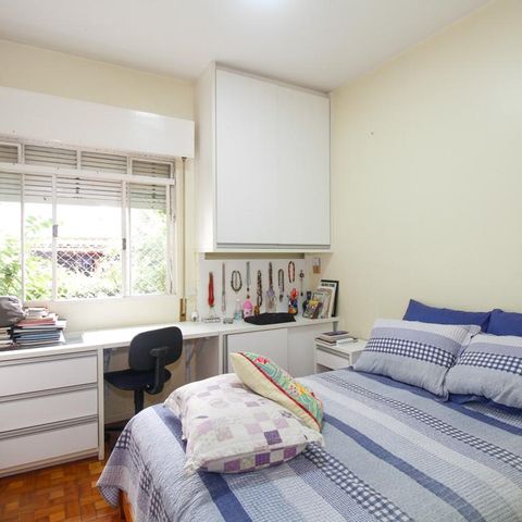 Casa à venda com 250m², 5 quartos e 2 vagasSuíte 1
